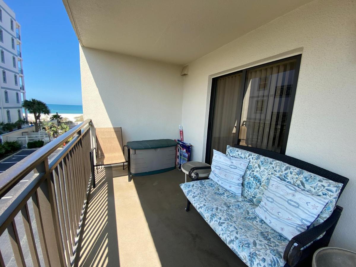 Vistas On The Gulf By Liberte' Aparthotel St. Pete Beach Exterior photo